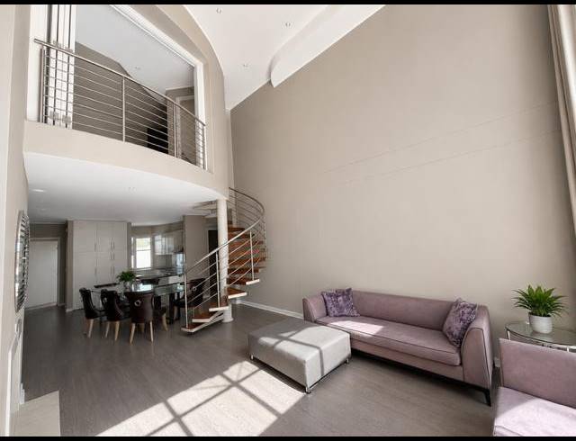 2 BEDROOM APARTMENT FOR SALE IN HYDE PARK
